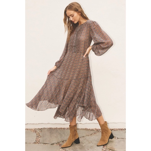 Bohemian Long Sleeve Midi Dress – Lightweight Flowing Patterned Style - Picture 3 of 5